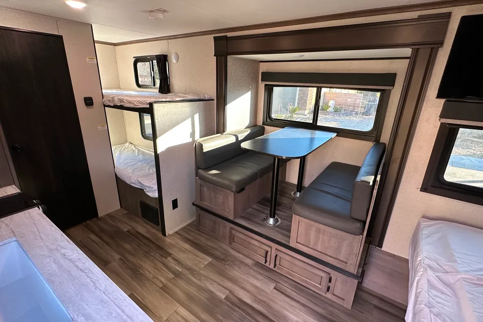 Starcraft 18BHS  Travel Trailer