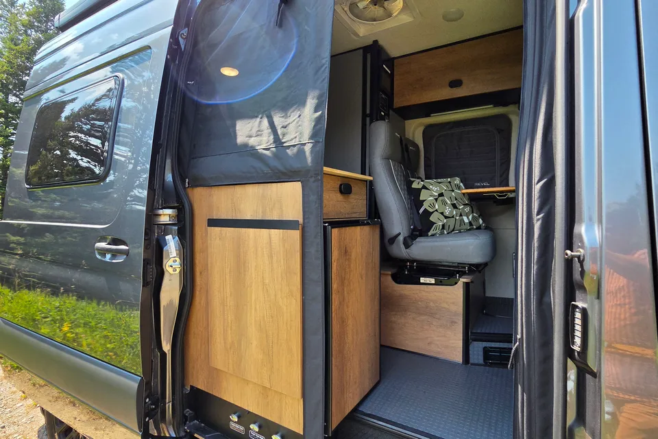2025 AWD Winnebago Revel 44E "Fred" - UNLIMITED MILES - Big Sky Adventure - Starlink