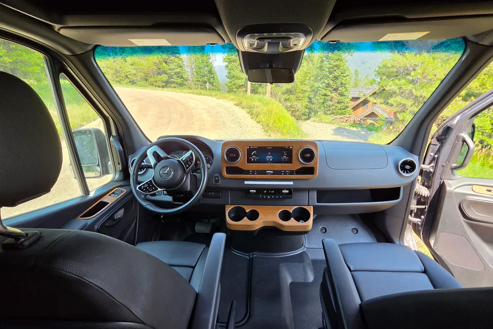 2025 AWD Winnebago Revel 44E "Fred" - UNLIMITED MILES - Big Sky Adventure - Starlink