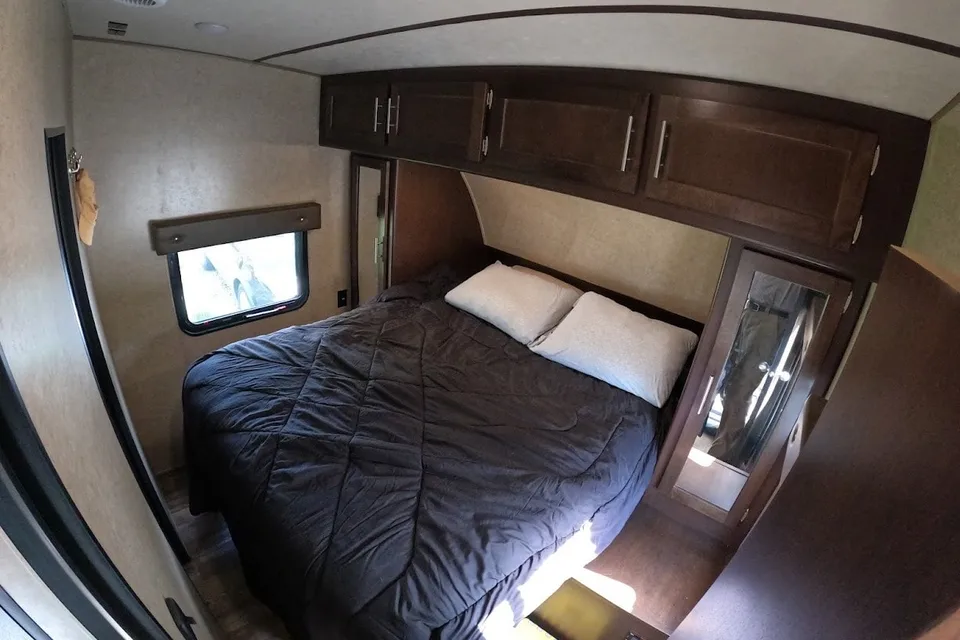 Your RV Home Away from Home *Delivery only*