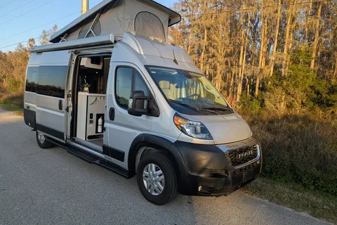 2023 Class B - A/C, 100 mi/day Luxury Van Pop Top