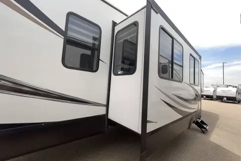 Bryan's Forest River Sabre 37fbt Fifth Wheel