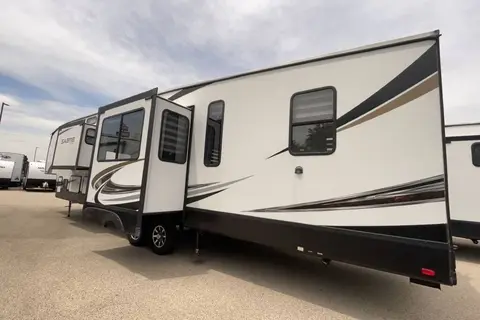 Bryan's Forest River Sabre 37fbt Fifth Wheel