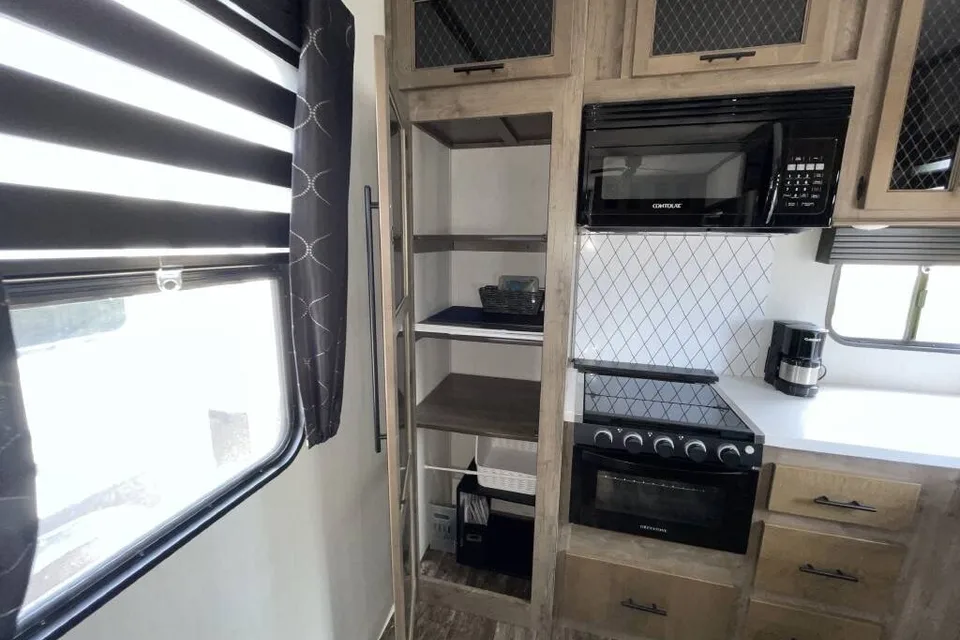 Bryan's Forest River Sabre 37fbt Fifth Wheel