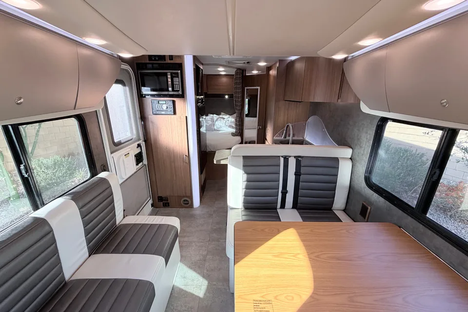 Ram Pro Master Winnebago Class C