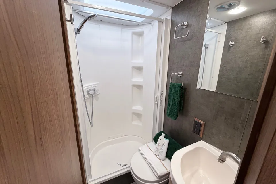 Ram Pro Master Winnebago Class C