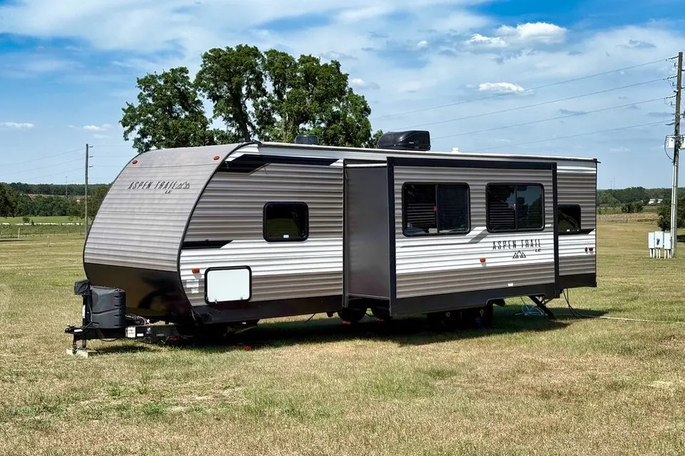 Sunshine Cruiser Dutchmen Aspen LE M-29BH Travel Trailer