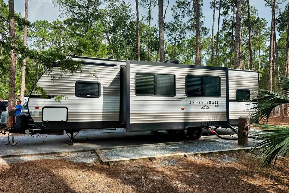 Sunshine Cruiser Dutchmen Aspen LE M-29BH Travel Trailer