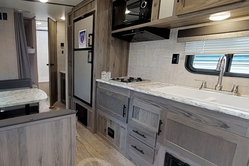 FamilyFunRV 2022 Gulf Stream 248BH Conquest Trailer