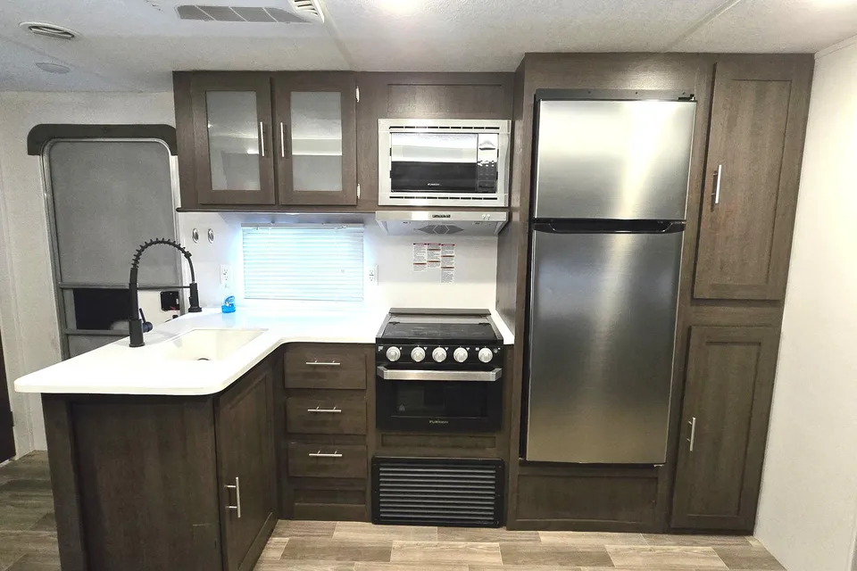 Fireside RV's 2019 Forest River Salem 32BHDS Bunkhouse - LMI1558
