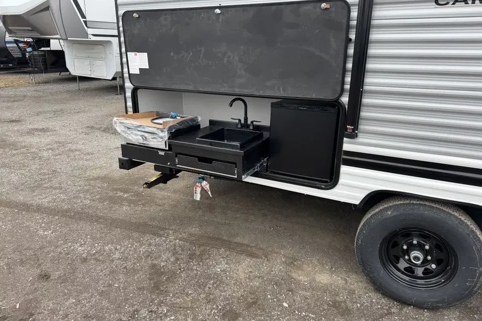 BRAND NEW Forest River Puma Camping Edition 185BHCE Travel Trailer