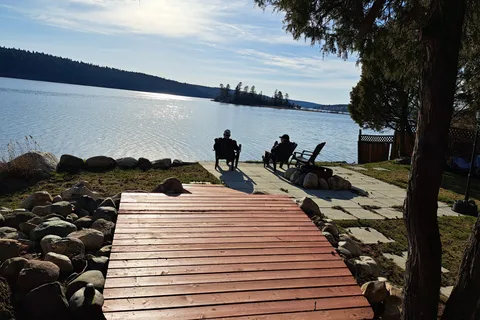 For Sale, FIRCREST Lot 10 Waterfront with sandy beach & 38' 2018 Trailer