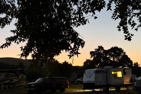 Louie's NEW AllianceTravel Trailer on intro promo!