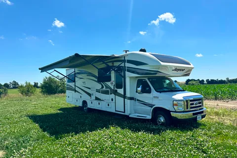 Roady! The Jayco Greyhawk Prestige Class C