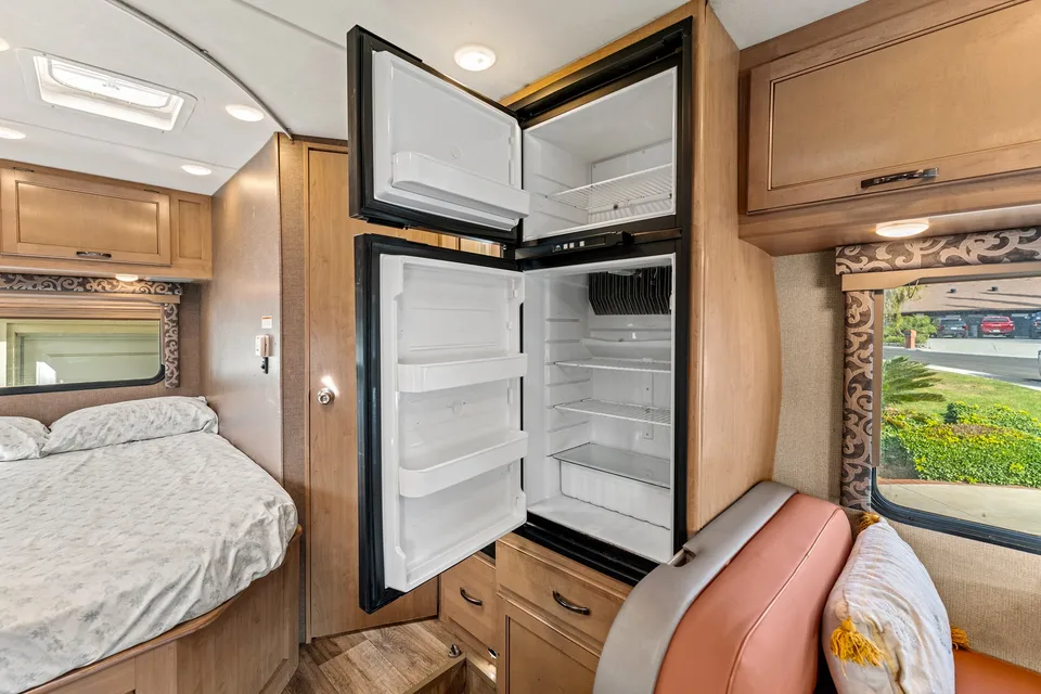 2019 Thor Four Winds 23U E1