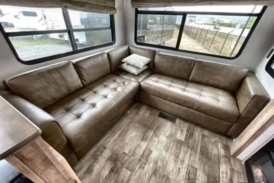 Devin's Keystone Arcadia Fifth Wheel
