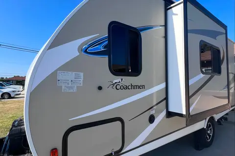 J1 "Mi casa Es Tu casa 💕"
