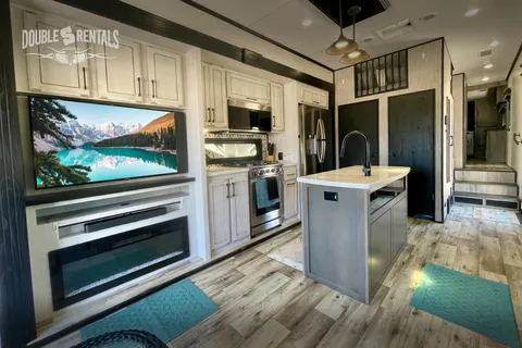 DURANGO GOLD w/ Priv King Master, Queen Loft, Bunk Room, and Patio!!