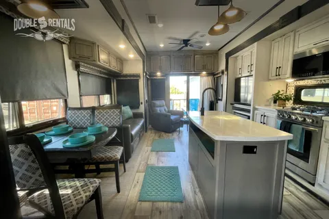 DURANGO GOLD w/ Priv King Master, Queen Loft, Bunk Room, and Patio!!