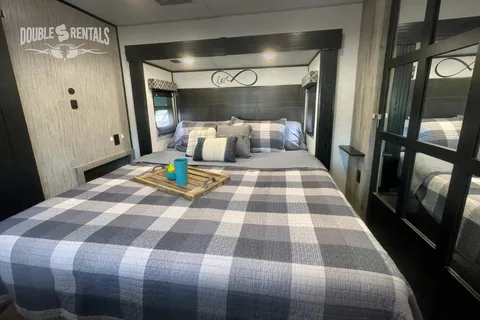 DURANGO GOLD w/ Priv King Master, Queen Loft, Bunk Room, and Patio!!