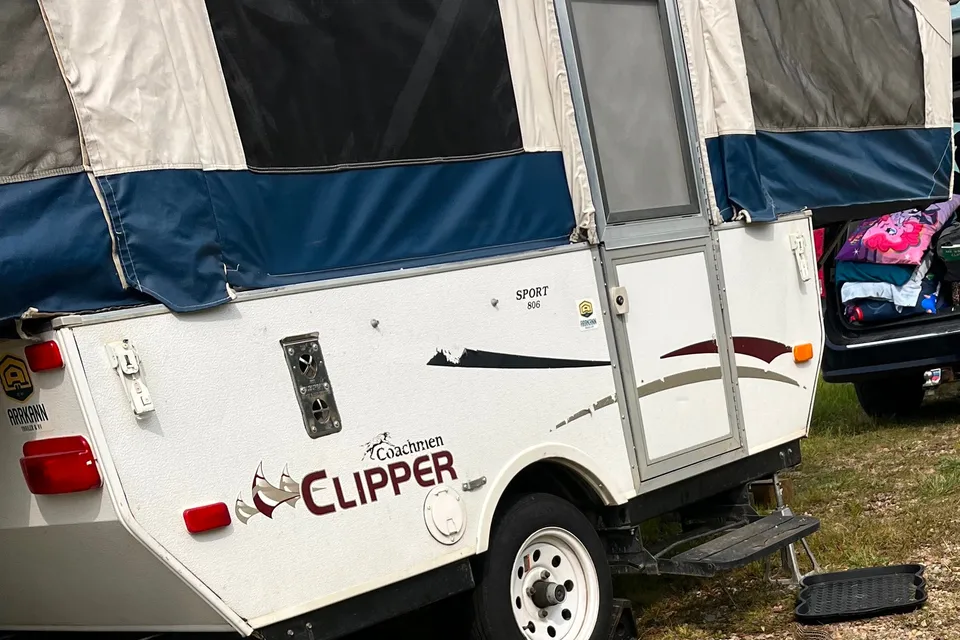 2010 Clippers Tent Trailer