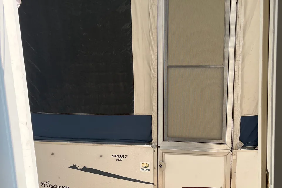2010 Clippers Tent Trailer