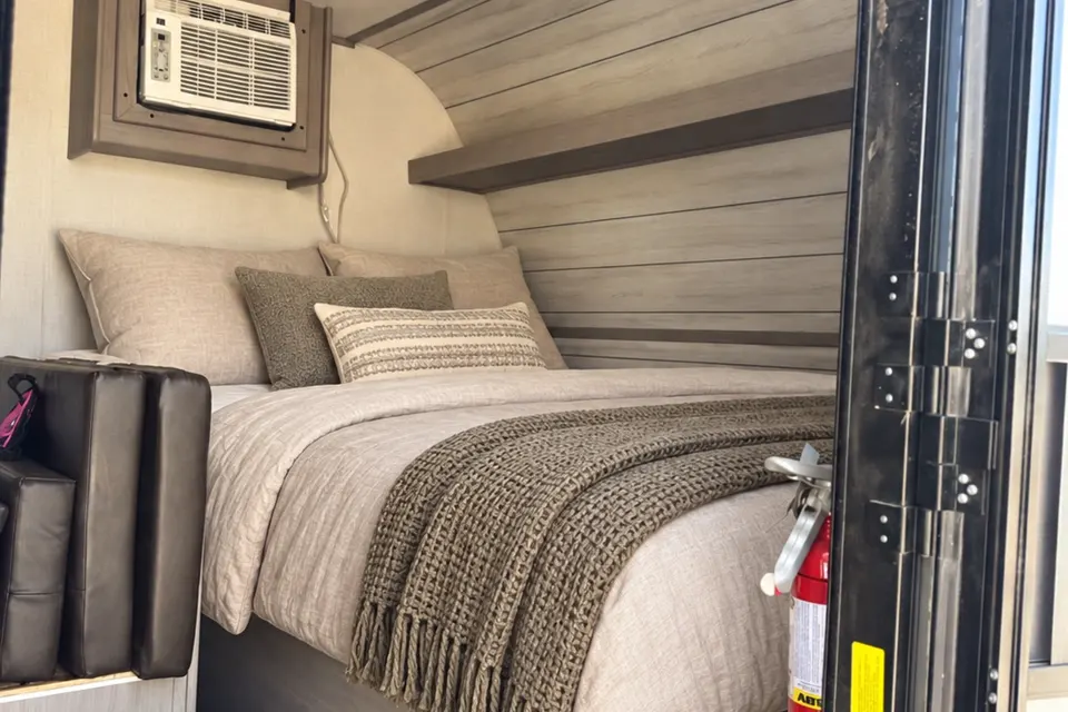 Coleman lantern LT Travel Trailer