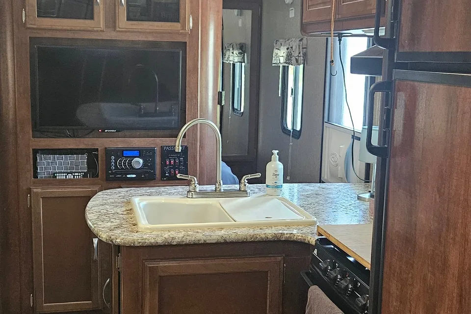 Dave's Keystone Passport M-2650 BH Ultra Lite Grand Touring Travel Trailer