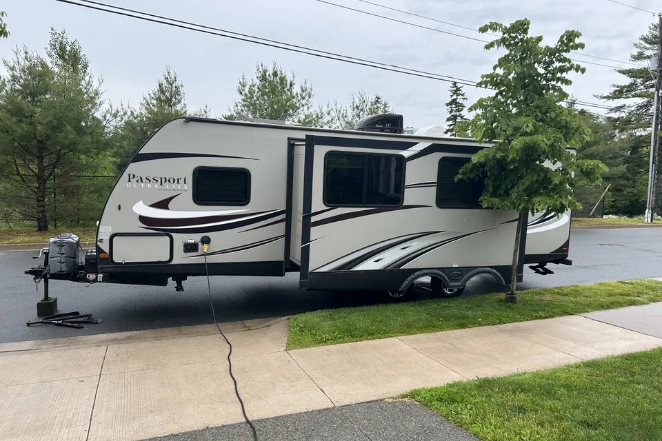 Dave's Keystone Passport M-2650 BH Ultra Lite Grand Touring Travel Trailer