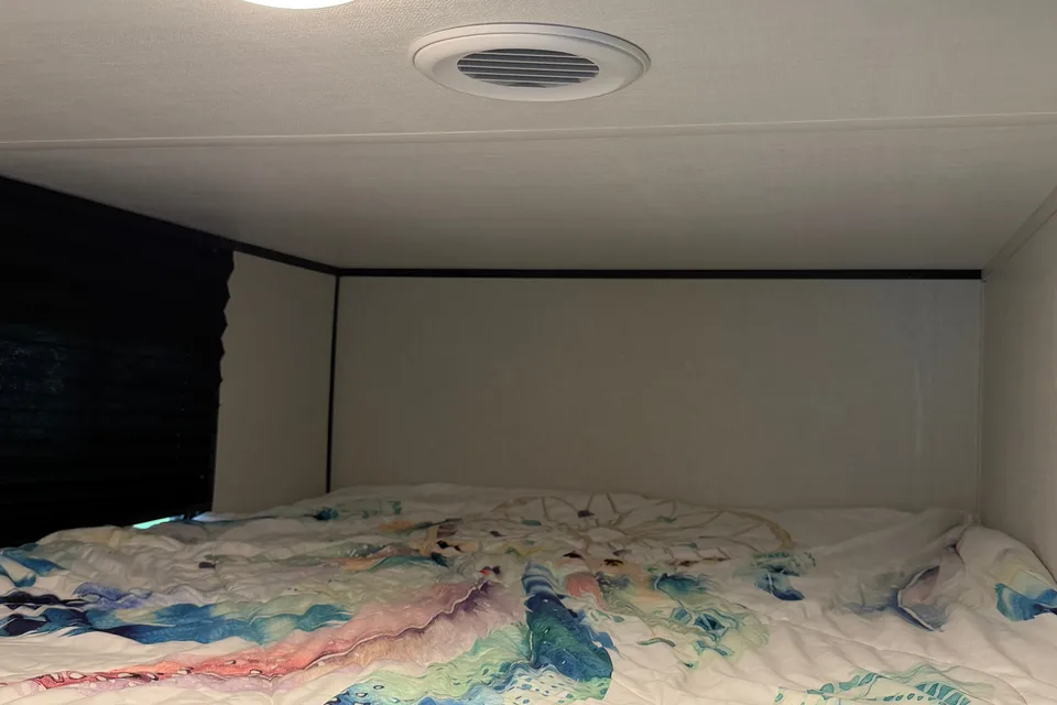 Bunkbeds-Family Ready Coleman Light