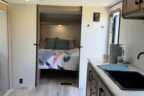 Bunkbeds-Family Ready Coleman Light