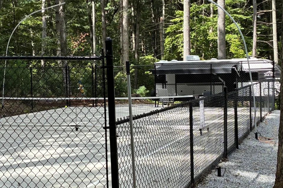 White Squirrel Keystone Cougar 24RDS Fifth Wheel