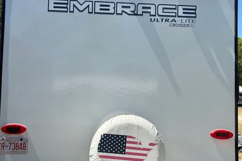 Richard's Cruiser RV Embrace EL22RB Travel Trailer