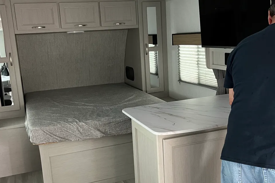 Richard's Cruiser RV Embrace EL22RB Travel Trailer
