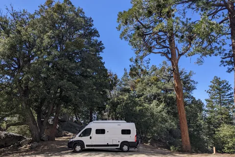 Winnebago Solis | Seats and sleeps 4