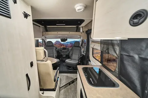 Winnebago Solis | Seats and sleeps 4