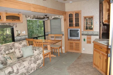 Luxury Newmar Cypress Fifth Wheel