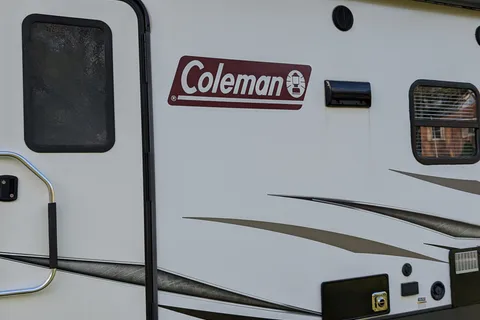 Tyler's Coleman Dutchman Lite 2455BH Travel Trailer