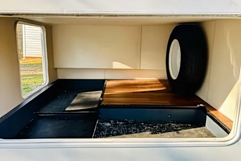 The Rolling Retreat RV