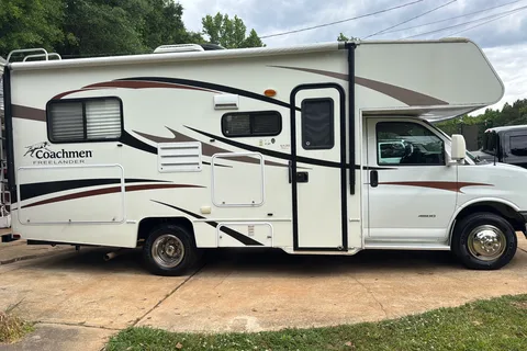 The Rolling Retreat RV