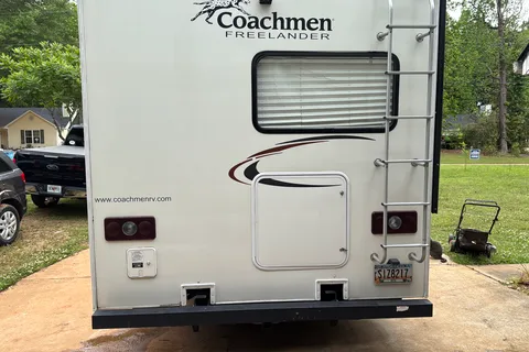 The Rolling Retreat RV