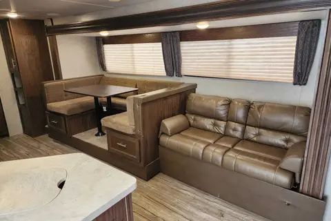 Let's Hookup Rentals
