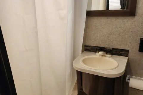 Let's Hookup Rentals