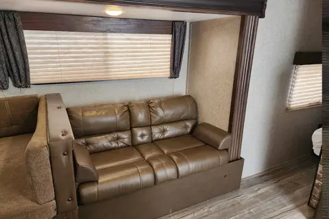 Let's Hookup Rentals