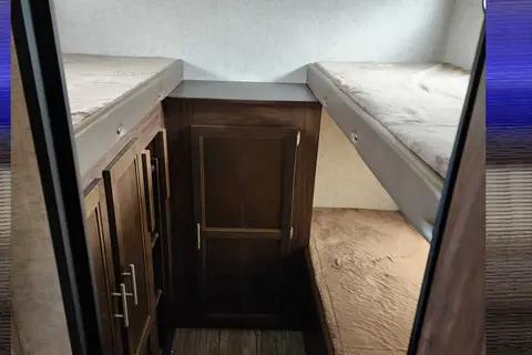 Let's Hookup Rentals