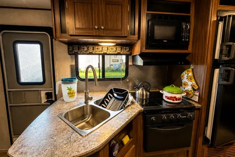 Large Travel Trailer in Owen Sound