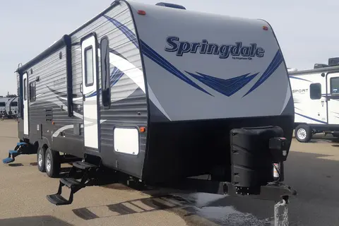 Kenneth's Keystone Springdale Travel Trailer
