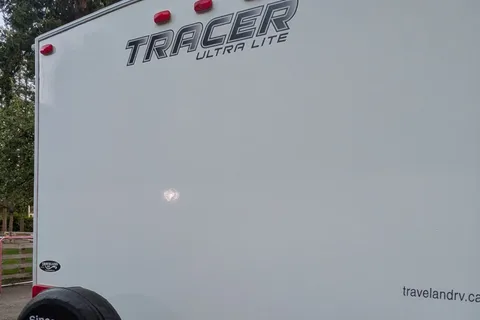 The 27-Foot Nomad
