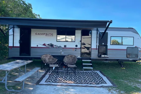 Bailey's Forest River Campsite