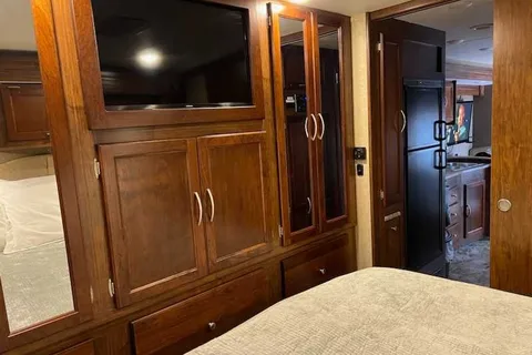 Scot's Coachmen Pursuit Class A